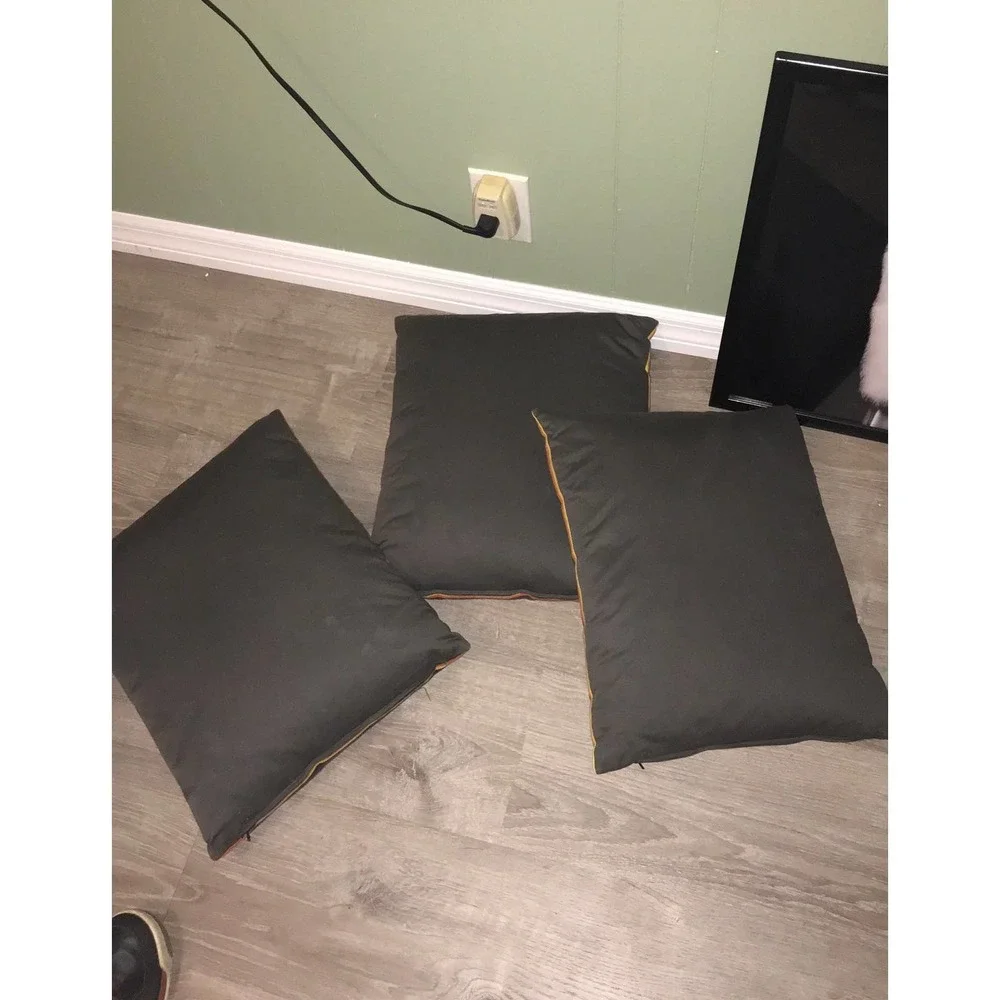 Vintage pillow set